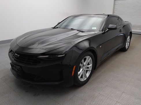 Used 2022 Chevrolet Camaro LS RWD image 2