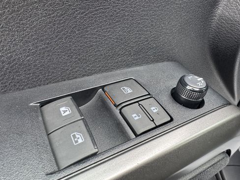 Certified 2023 Toyota Tacoma 4x4 Double Cab image 29