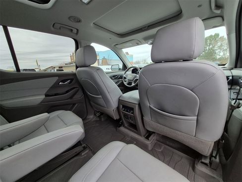 Used 2021 Chevrolet Traverse Premier w/ LPO, Floor Liner Package image 17