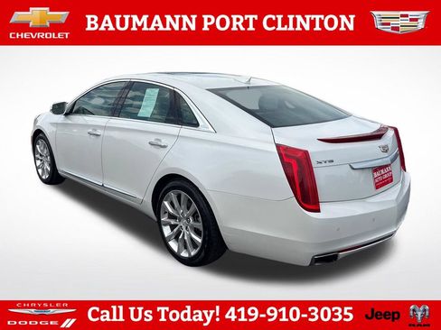 Used 2016 Cadillac XTS Luxury w/ Driver Awareness Package FWD image 4