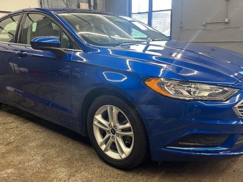 Used 2018 Ford Fusion SE w/ Fusion SE Technology Package image 7