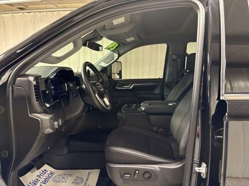 Used 2024 GMC Sierra 1500 SLE AWD/4WD image 14