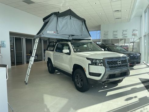 New 2026 Nissan Frontier SV w/ SV Convenience Package AWD/4WD image 33
