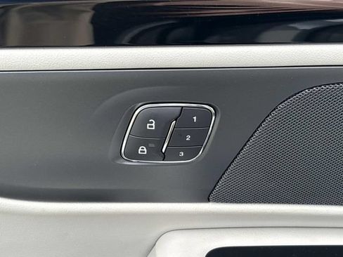 New 2026 Lincoln Nautilus Premier w/ Equipment Group 102A AWD/4WD image 21