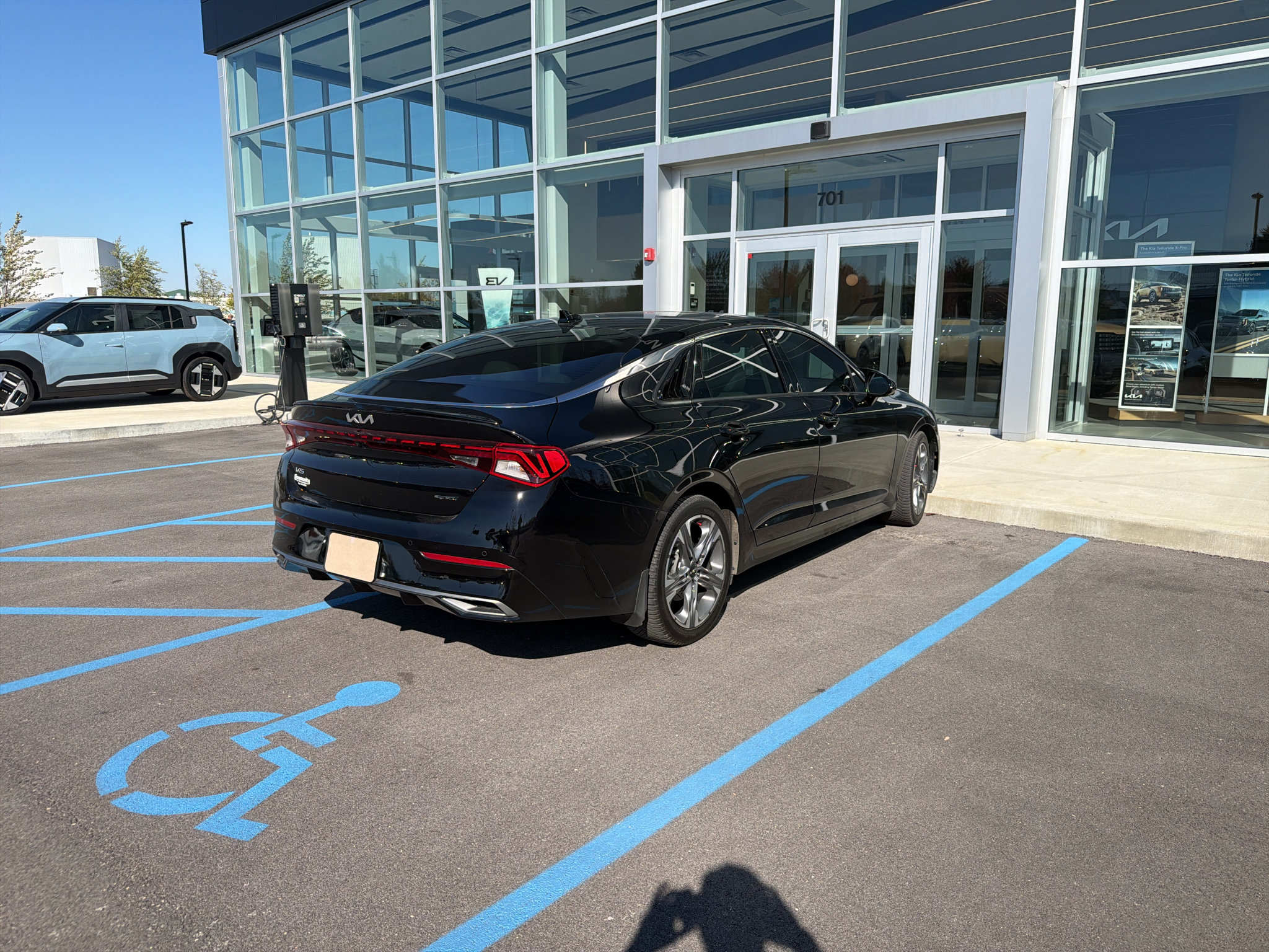 Used 2024 Kia K5 EX w/ EX Premium Package FWD image 6