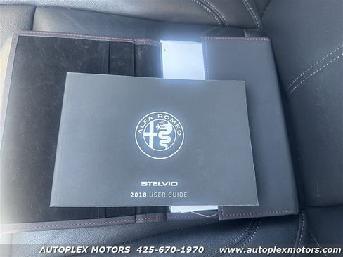 Used 2018 Alfa Romeo Stelvio Sport w/ Quick Order Package 22J Sport AWD/4WD image 40