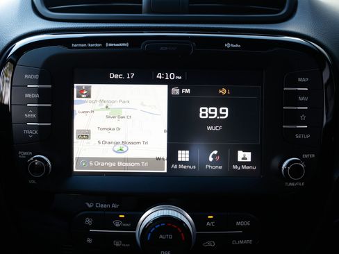 Used 2018 Kia Soul + image 36