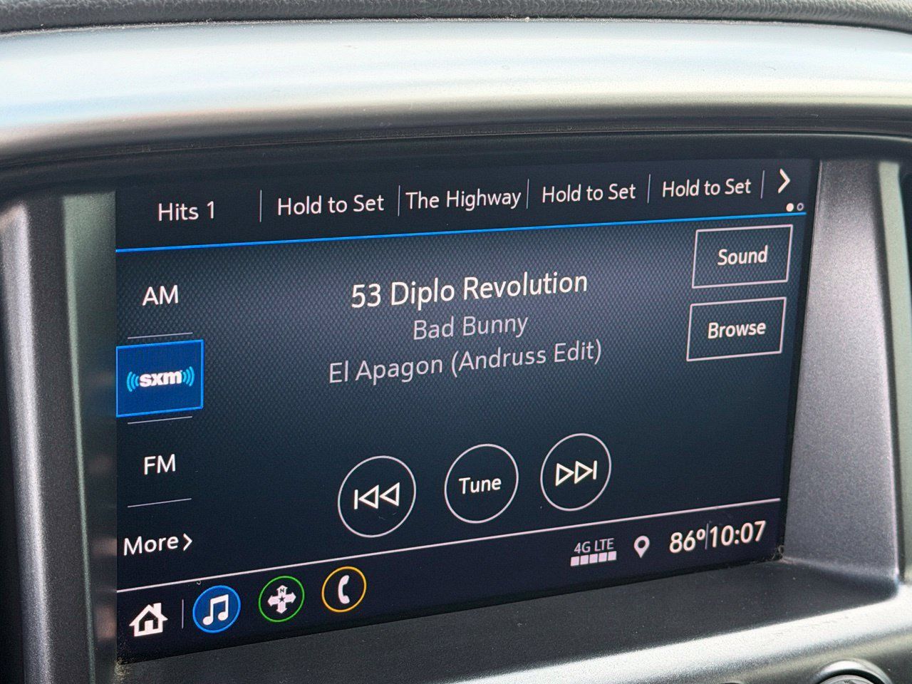 Used 2022 Chevrolet Colorado LT RWD image 19