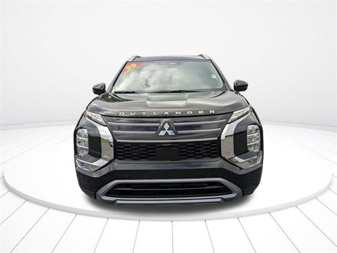 New 2025 Mitsubishi Outlander SEL image 8