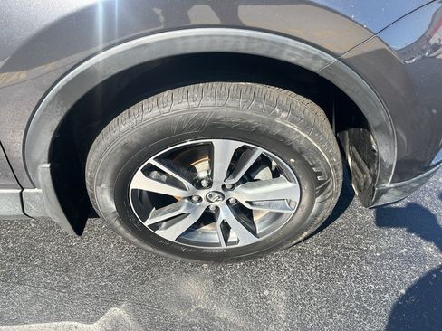 Used 2016 Toyota RAV4 XLE AWD/4WD image 47