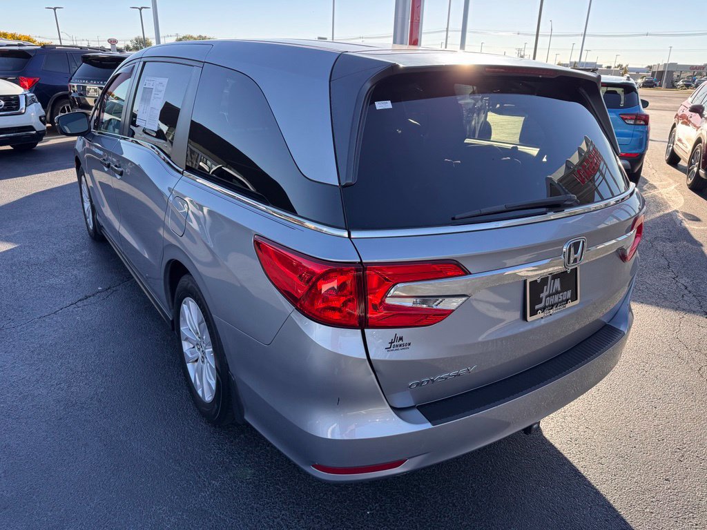 Used 2019 Honda Odyssey LX image 3