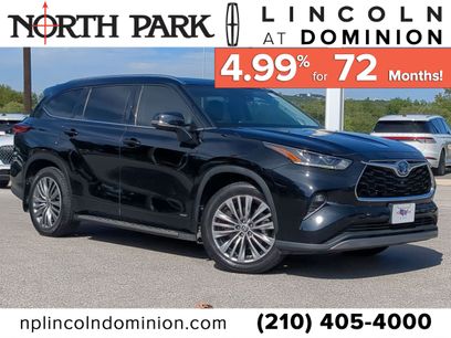 Used 2022 Toyota Highlander Platinum