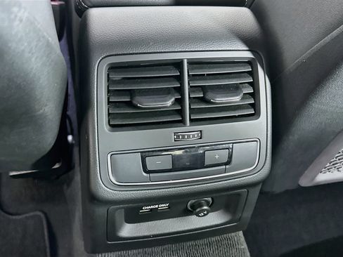 Used 2024 Audi A4 2.0T Premium Plus AWD/4WD image 27