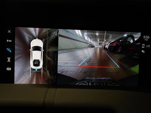 Used 2023 Porsche Taycan GTS image 19