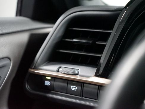 Used 2025 Toyota Crown Nightshade image 24