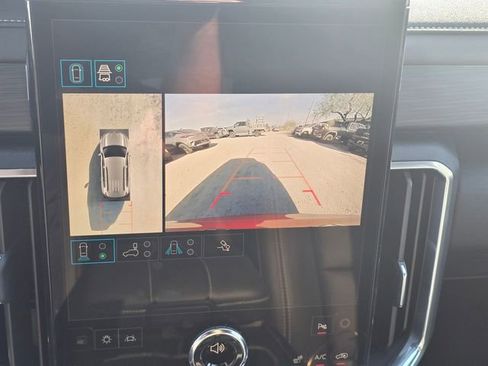 New 2026 GMC Acadia Elevation image 21