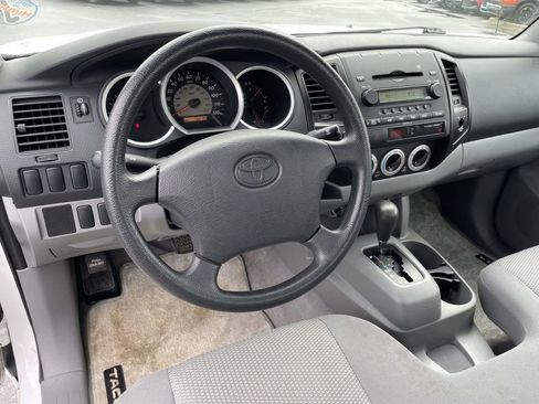 Used 2005 Toyota Tacoma 2WD Regular Cab image 7