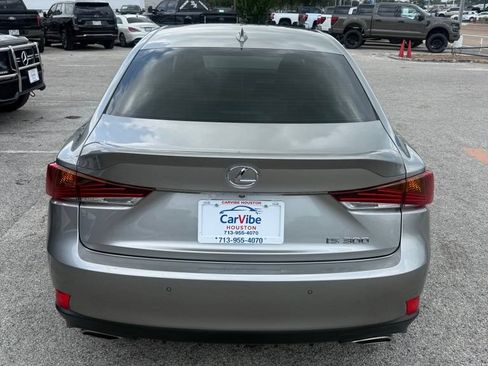 Used 2019 Lexus IS 300 w/ Navigation Package RWD image 5