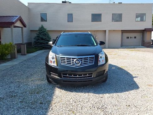 Used 2013 Cadillac SRX Luxury AWD/4WD image 3