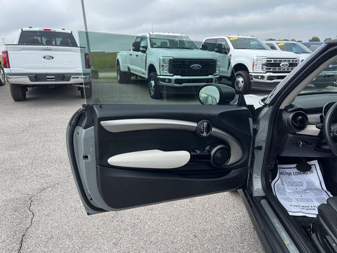 Used 2021 MINI Cooper SE w/ 6.5" Touchscreen Package image 15