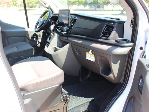 Used 2026 Ford Transit 350 XLT RWD image 26