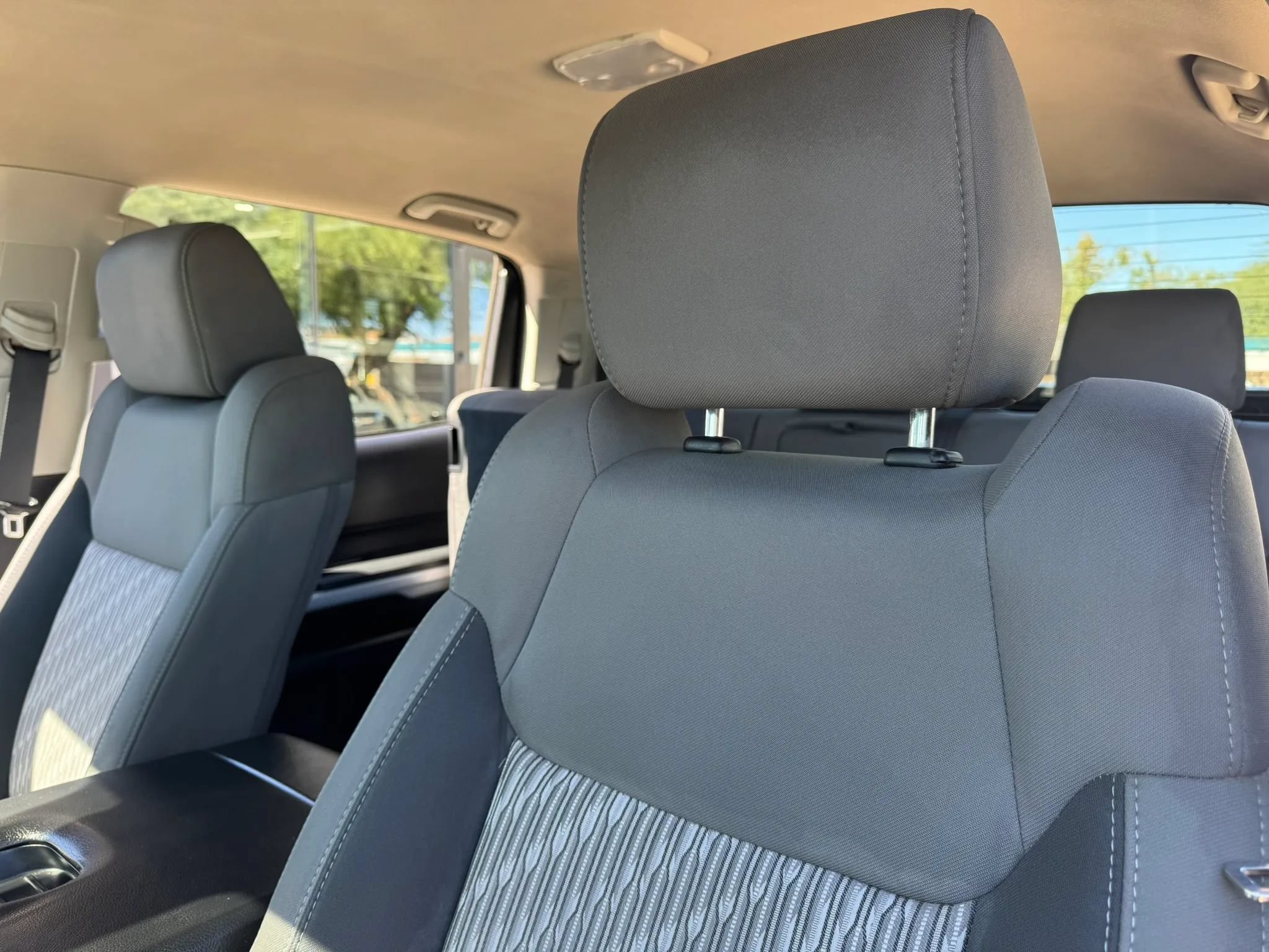 Used 2020 Toyota Tundra SR5 w/ SR5 Convenience Package RWD image 11