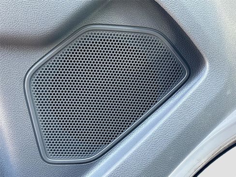 Used 2023 Ford Transit 350 XLT image 19