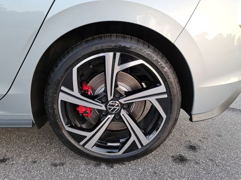 New 2026 Volkswagen GTI SE image 31