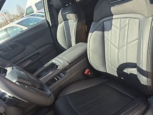 New 2027 Kia Telluride SX Prestige X-Line AWD/4WD image 16