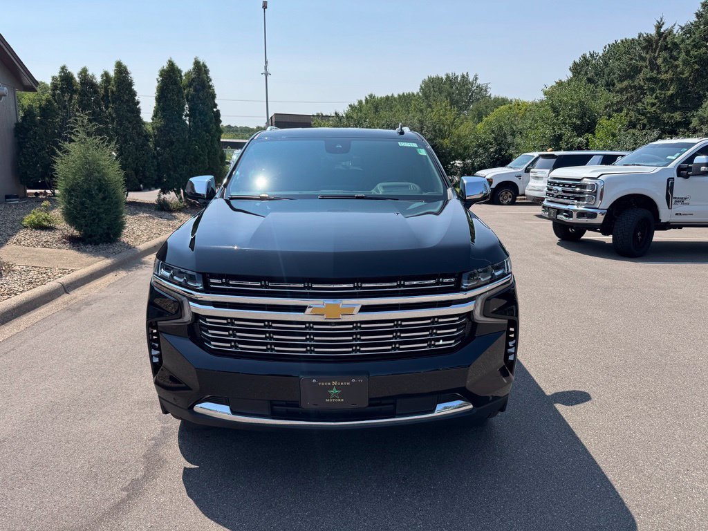 Used 2023 Chevrolet Tahoe Premier w/ Advanced Technology Package AWD/4WD image 4