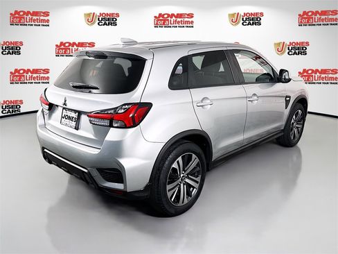 Used 2020 Mitsubishi Outlander Sport ES image 14