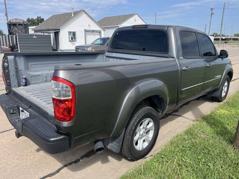 Used 2004 Toyota Tundra SR5 AWD/4WD image 8