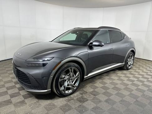 Used 2023 Genesis GV60 Performance image 7