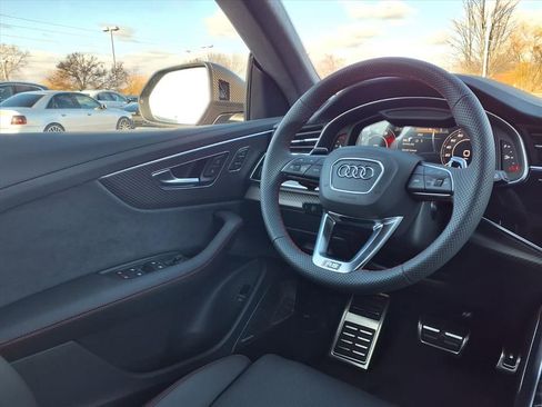 New 2026 Audi RS Q8 performance image 27