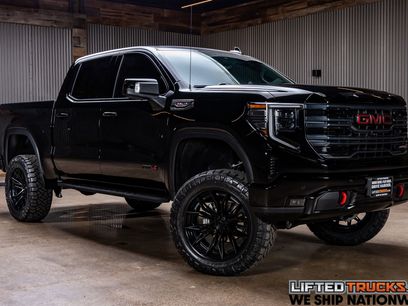 Used 2025 GMC Sierra 1500 AT4 w/ AT4 Premium Package