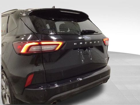 Used 2024 Ford Escape ST-Line w/ Tech Pack #1 AWD/4WD image 19
