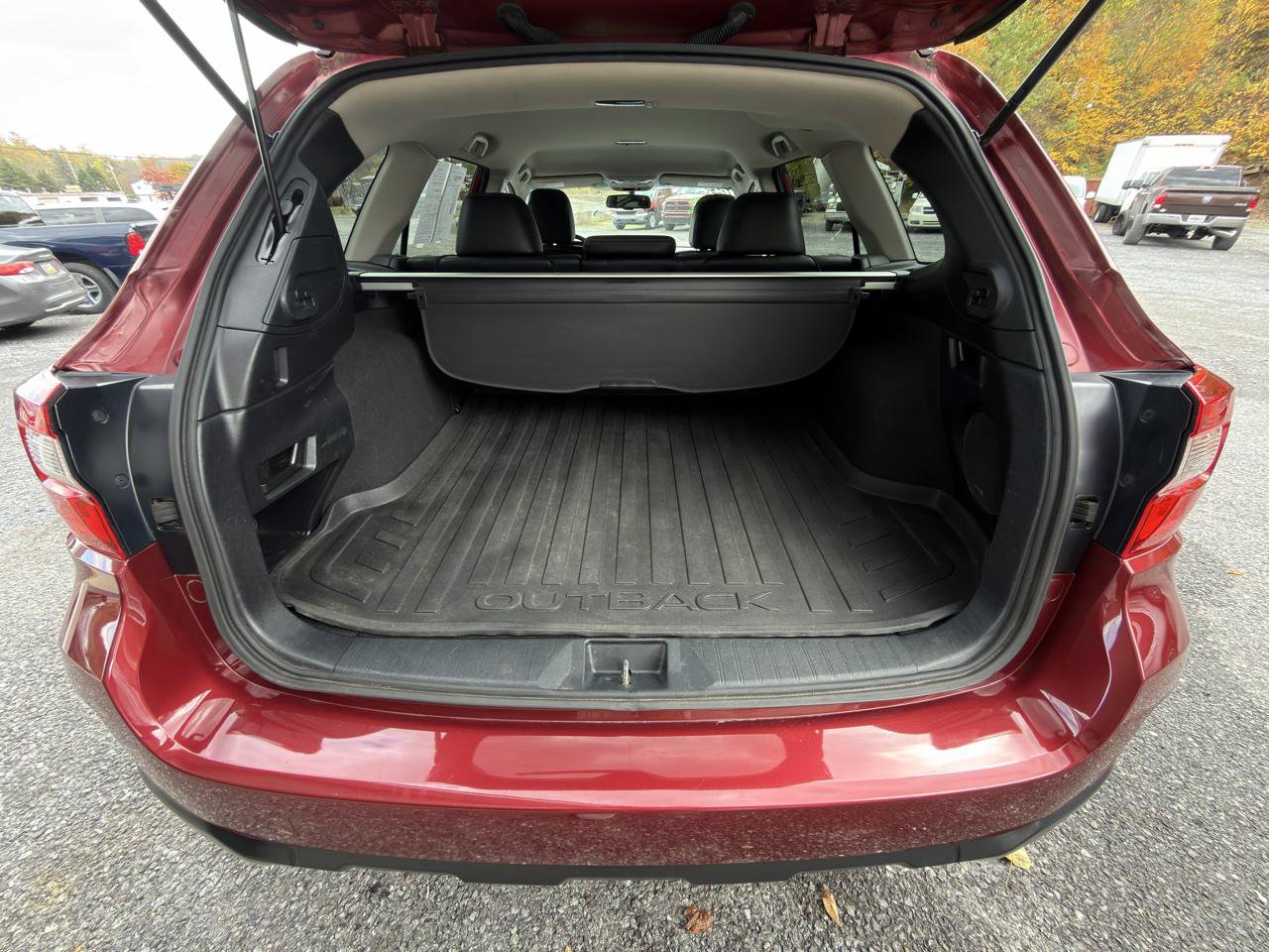 Used 2016 Subaru Outback 2.5i Limited AWD/4WD image 21