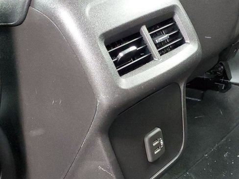 Certified 2024 Chevrolet Equinox LT image 30