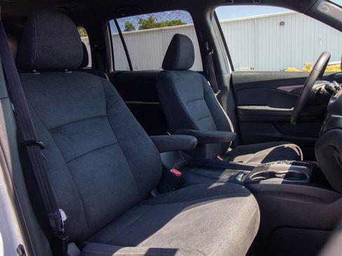 Used 2022 Honda Pilot Sport image 17