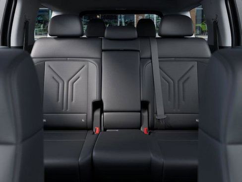 New 2026 Hyundai Santa Fe XRT image 12