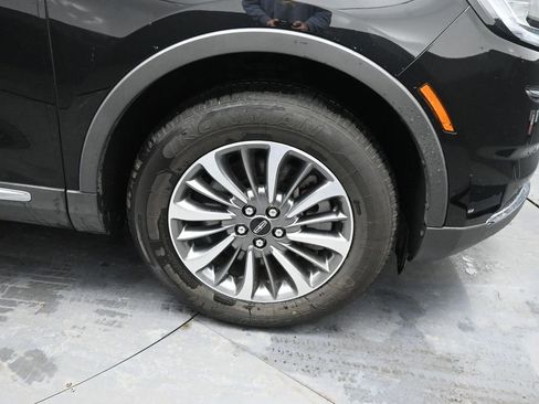 Used 2023 Lincoln Nautilus FWD image 17