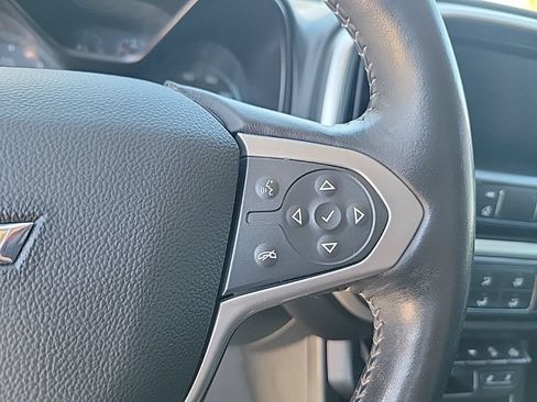 Used 2019 Chevrolet Colorado ZR2 AWD/4WD image 23
