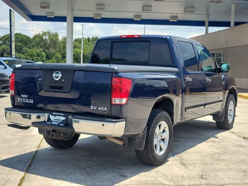 Used 2012 Nissan Titan SV w/ SV Value Truck Pkg AWD/4WD image 4