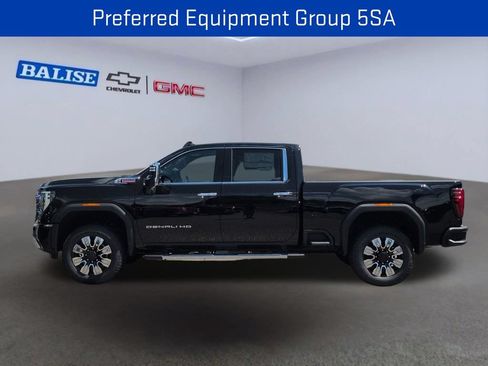 New 2026 GMC Sierra 2500 Denali w/ Denali Reserve Package AWD/4WD image 6