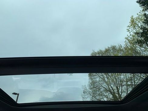 Certified 2025 Ford F150 Lariat AWD/4WD image 12