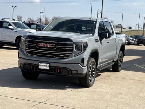 Used 2025 GMC Sierra 1500 AT4 w/ AT4 Premium Package image 14