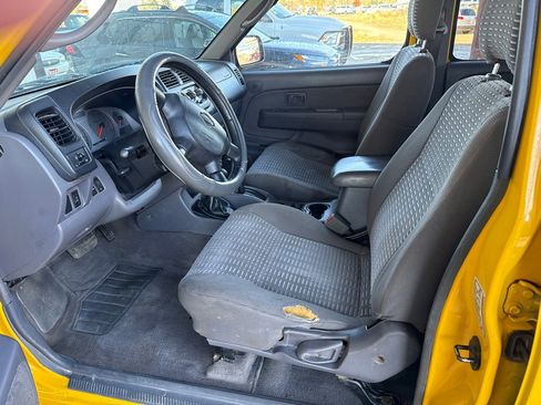 Used 2001 Nissan Xterra SE image 15