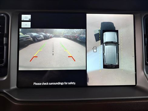 Used 2023 Ford Bronco Outer Banks image 24