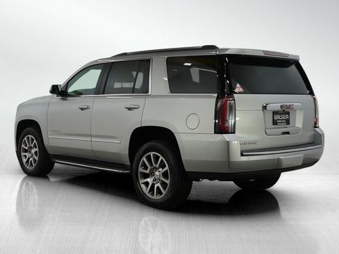 Used 2018 GMC Yukon Denali image 3