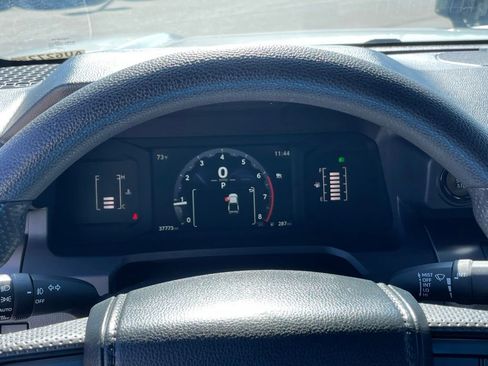 Used 2024 Toyota Tacoma SR5 AWD/4WD image 15